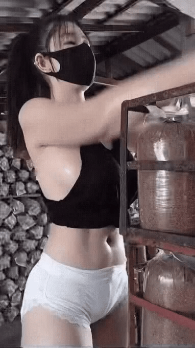 ezgif.com-video-to-gif (5).gif