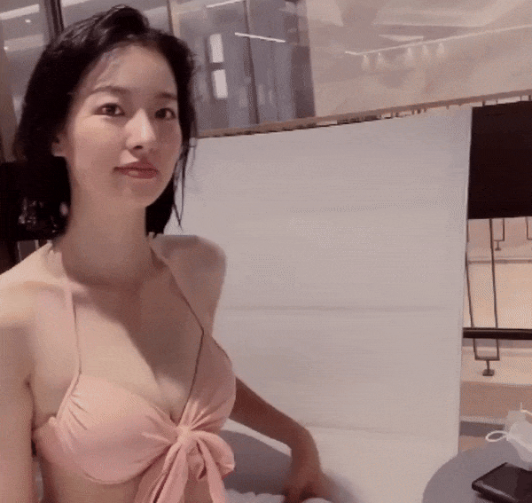 dbb9b9c3c4183bad825f0aa71e58fc6e-ezgif.com-optimize.gif