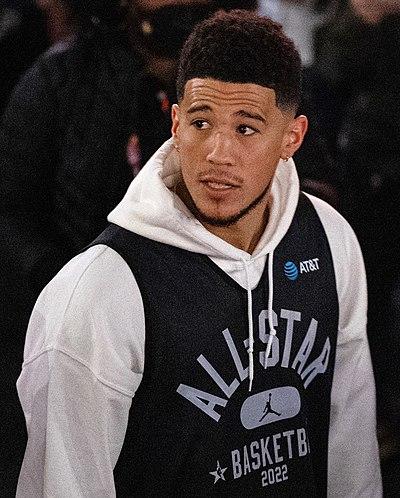 Devin_Booker_(2022_All-Star_Weekend).jpg