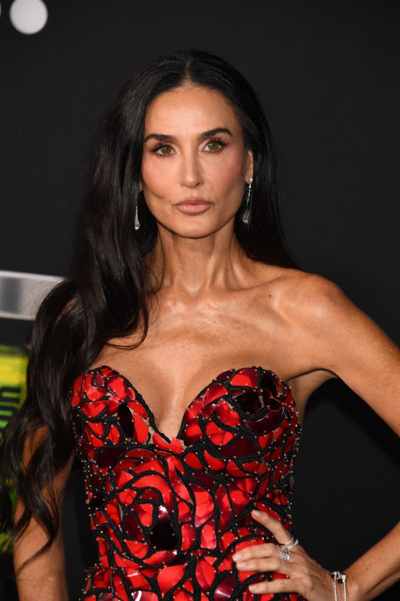 demi-moore-defies-time-stunning-in-red-at-the-substance-premiere-4.jpg