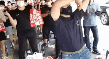 1000004865.gif