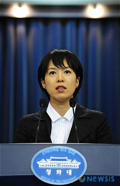 김은혜.jpg