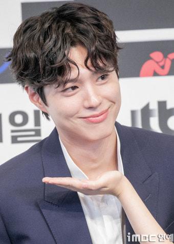 굿보이 1.jpg