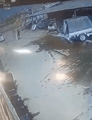 jhs01746966943_1342708603.gif