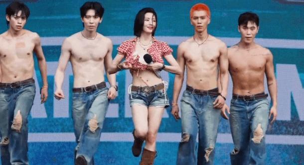 클릭하시면 원본 이미지를 보실 수 있습니다.