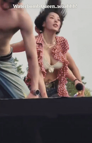 ???3.gif