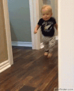 kiss1715658954_2058524734.gif