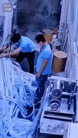 20231023135114_lidkaQr7nA.gif