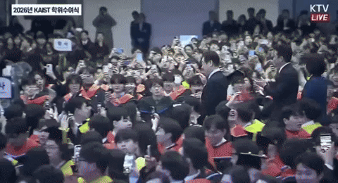 1771575494530-2.gif