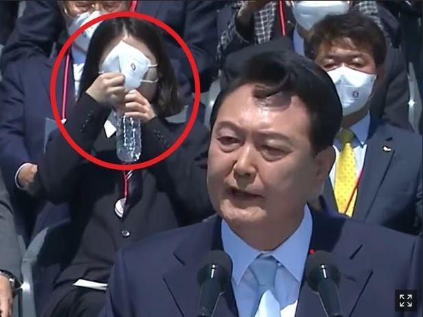 박지현 윤석열.jpg