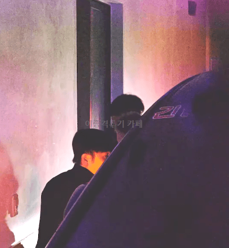 클릭하시면 원본 이미지를 보실 수 있습니다.