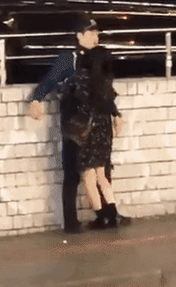 4.gif