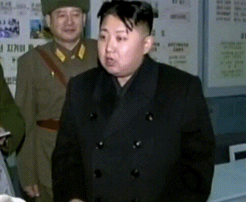 이렇게 뚱뚱한게 나라고.gif