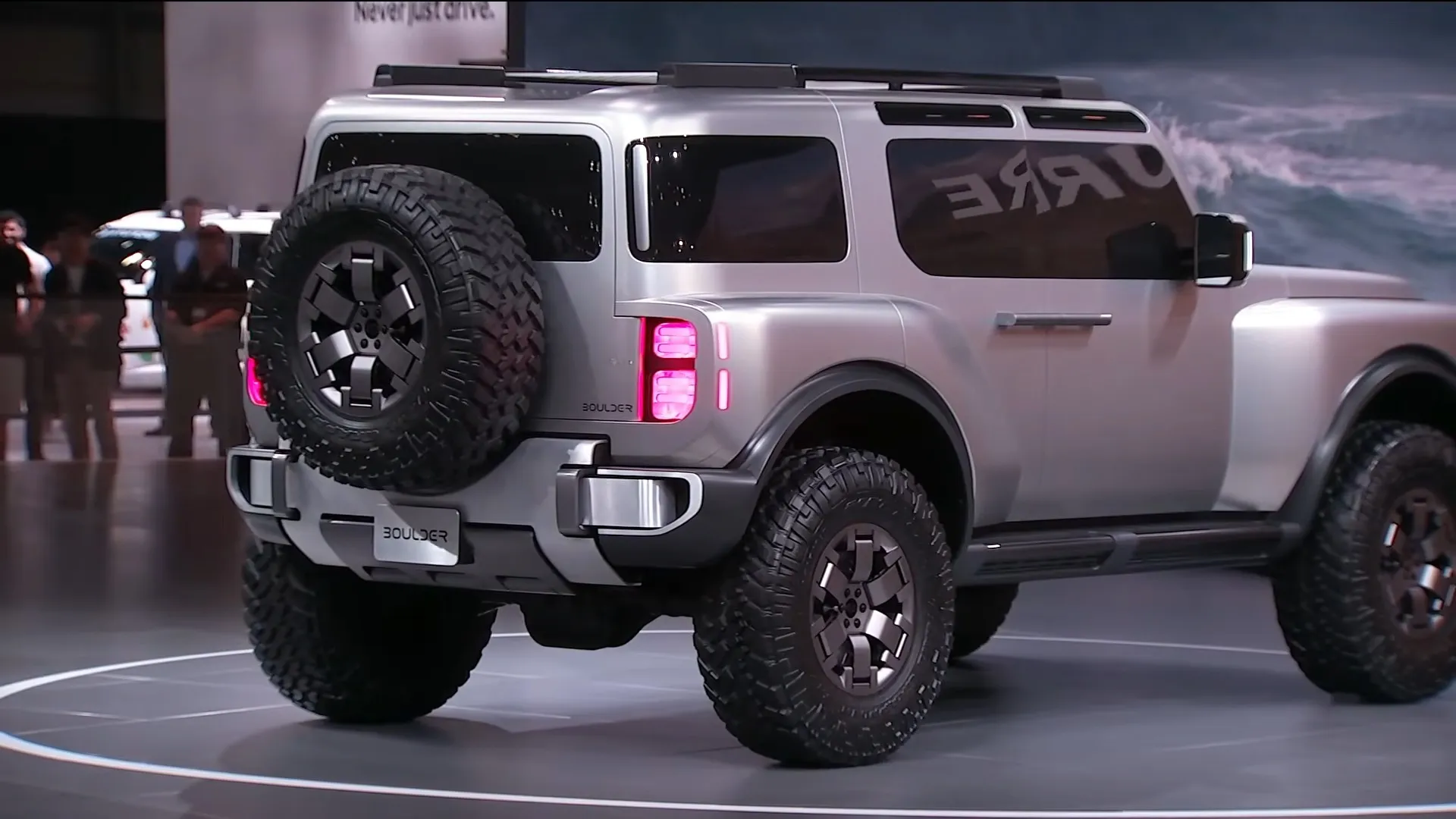 Hyundai-023-Boulder.webp