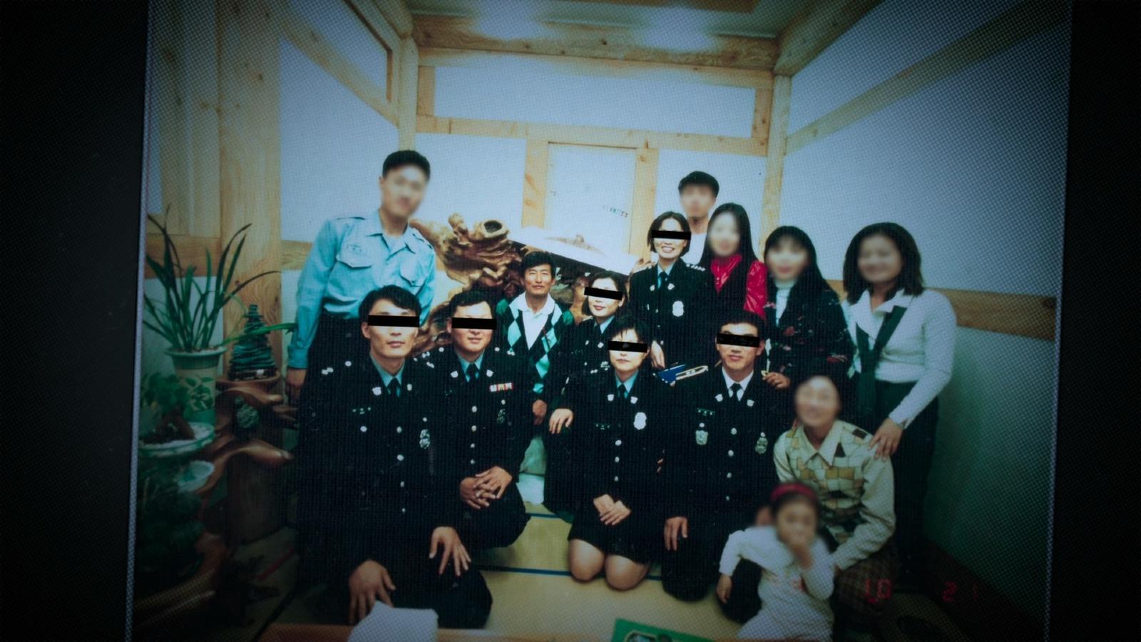 The.Echoes.of.Survivors.Inside.Koreas.Tragedies.S01E04.NF.WEB-DL.1080p.H.264.DDP5.1.mkv_20250819_165417.617.jpg
