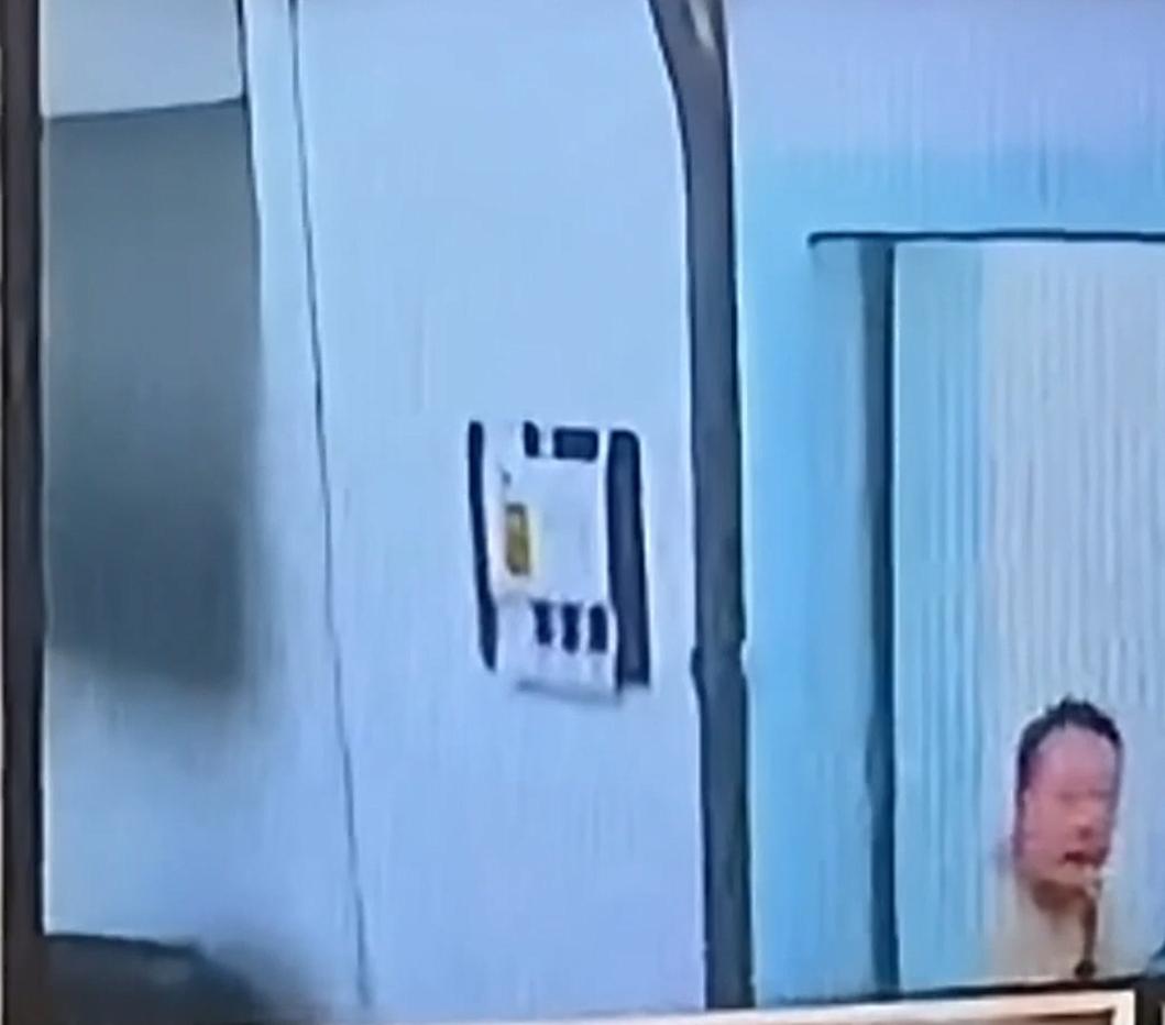 클릭하시면 원본 이미지를 보실 수 있습니다.