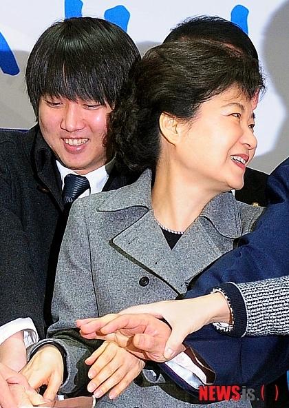이준석 박근혜_00002.jpg