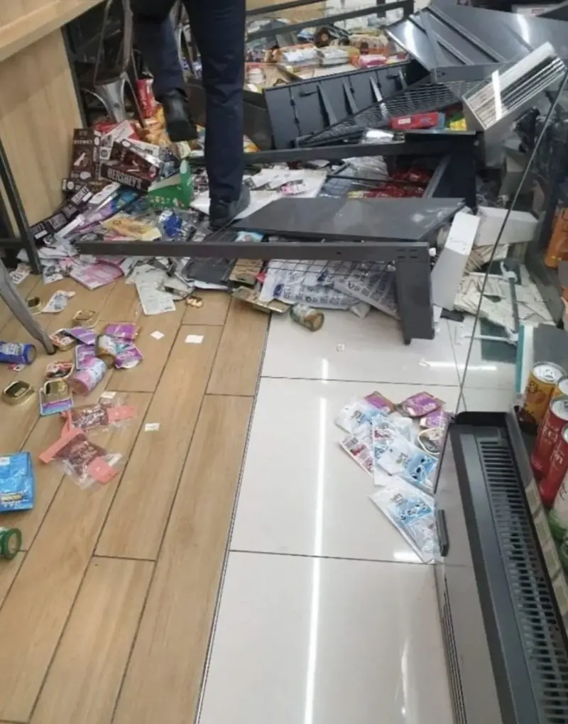 클릭하시면 원본 이미지를 보실 수 있습니다.