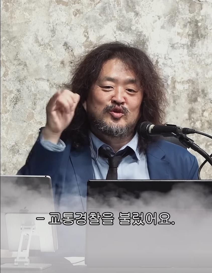 YDYkJH.jpg