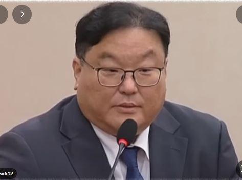 엄희준검사.JPG