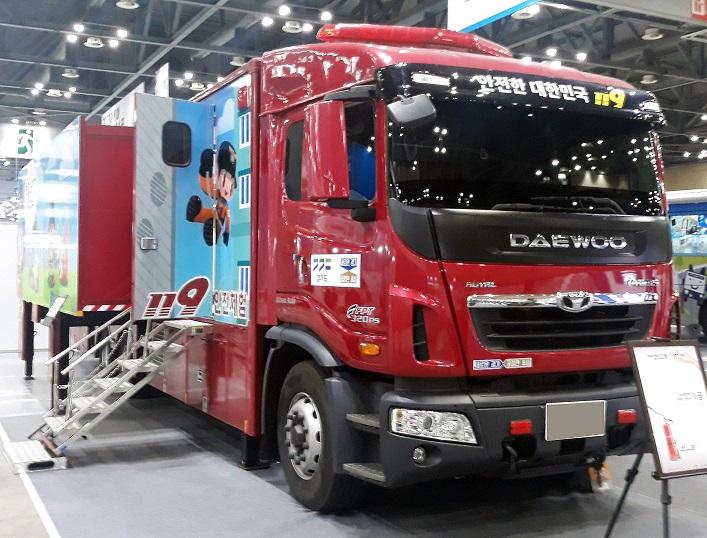 truckbus (6).jpg