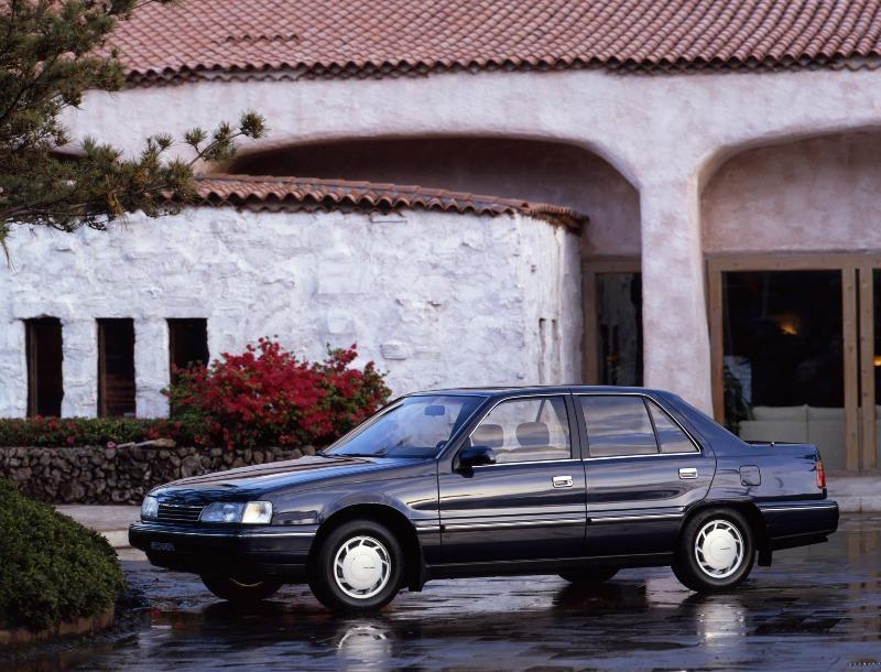 Heritage_Sonata_90s_Outside_shot01_03.jpg