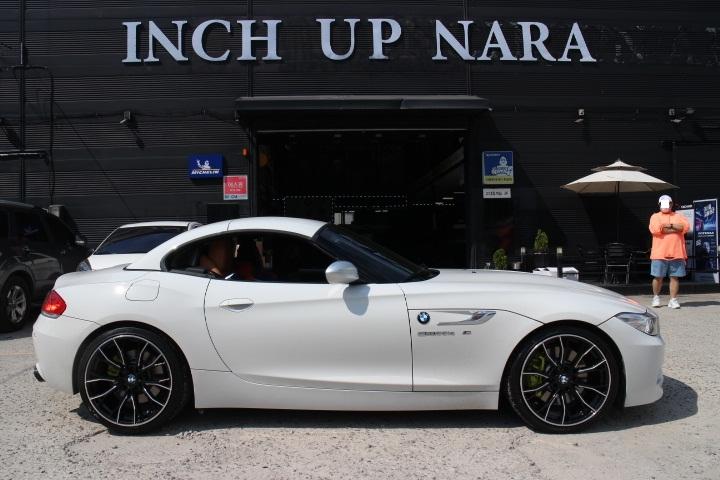 19인치 BMW 669M 블랙 Z4 밖.jpg