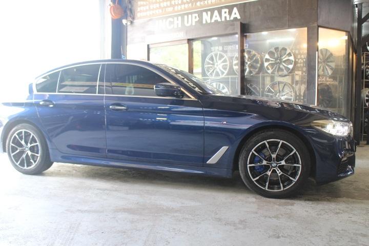 18인치 BMW 728M G30 매장.jpg